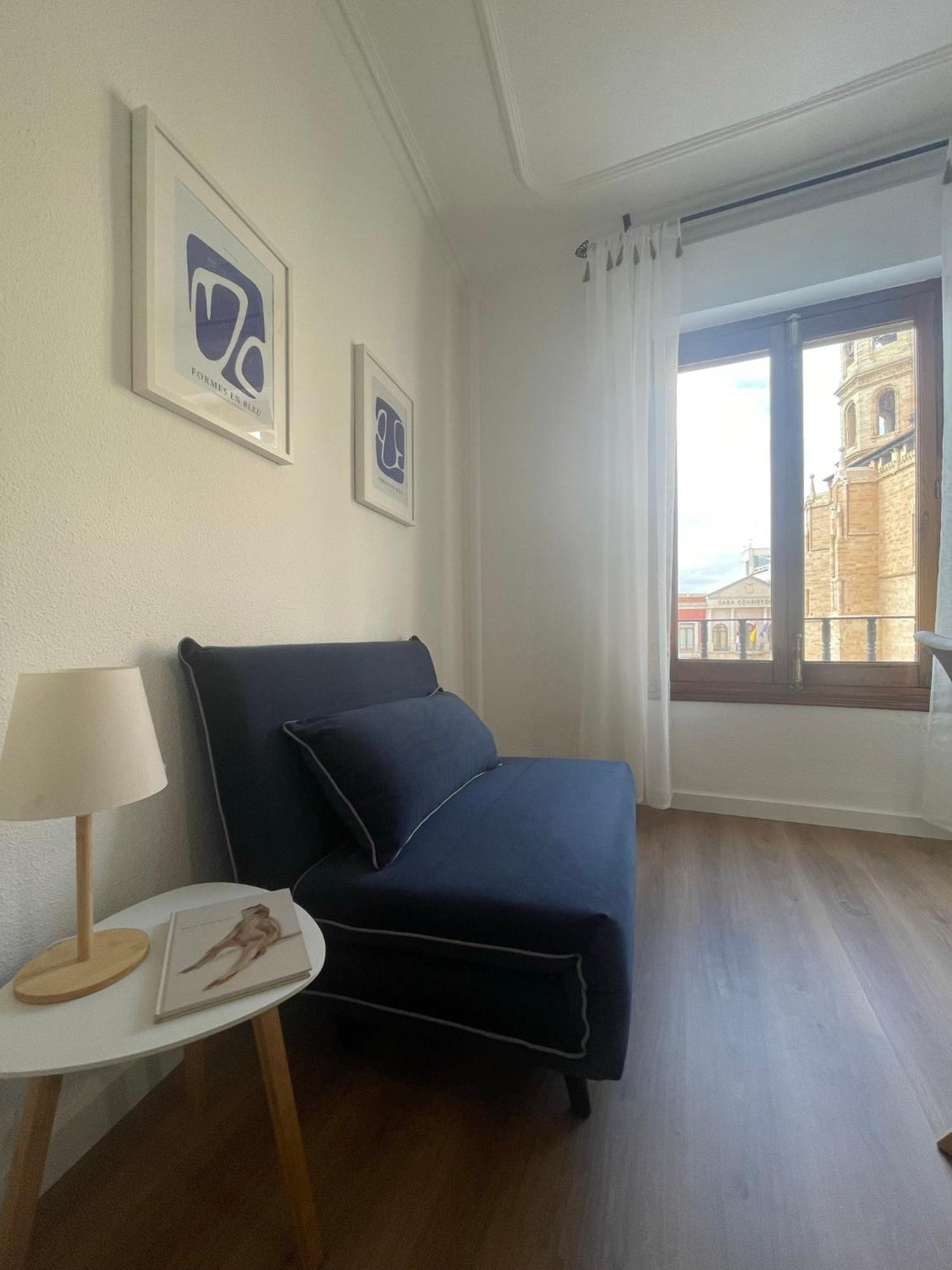 Apartmán Blanco Y Anil Plaza Valdepeñas Exteriér fotografie