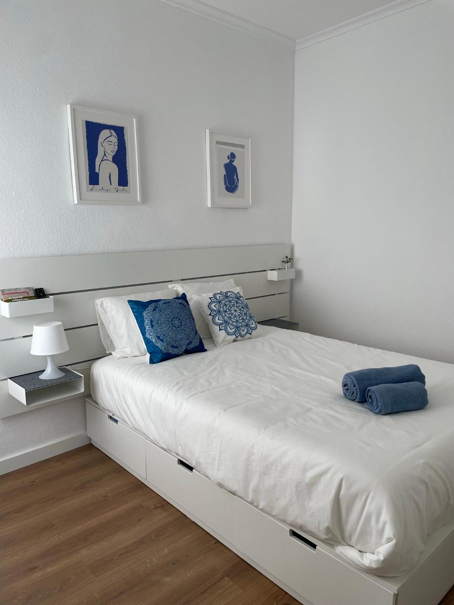 Apartmán Blanco Y Anil Plaza Valdepeñas Exteriér fotografie